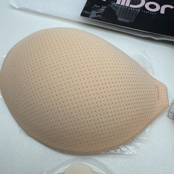 Niidor Adhesive Bra Strapless Sticky Invisible Push up Silicone Bra for Backless - Picture 5 of 16